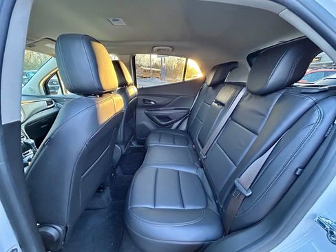 Used 2019 Buick Encore Essence image 13