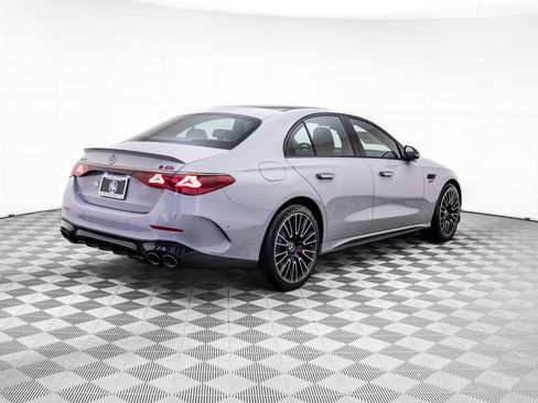New 2026 Mercedes-Benz E 53 AMG e 4MATIC Sedan image 5