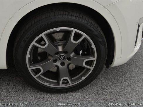 Used 2022 Maserati Levante Modena AWD/4WD image 45