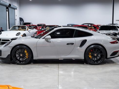 Used 2019 Porsche 911 Turbo S AWD/4WD image 3