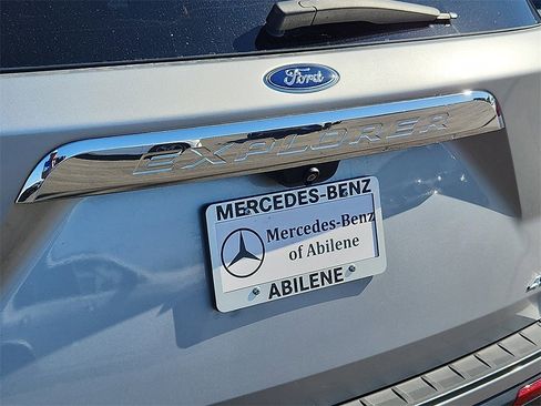 Used 2022 Ford Explorer XLT w/ Equipment Group 202A image 26