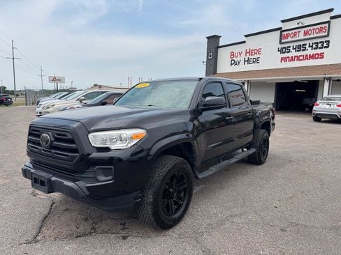 Used 2018 Toyota Tacoma SR w/ SR Convenience Package RWD image 21