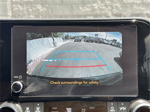 Used 2025 Toyota Highlander XSE AWD/4WD image 26