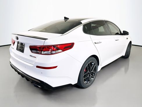 Used 2019 Kia Optima SX image 7