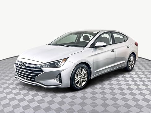 Used 2019 Hyundai Elantra SEL w/ Cargo Package image 4