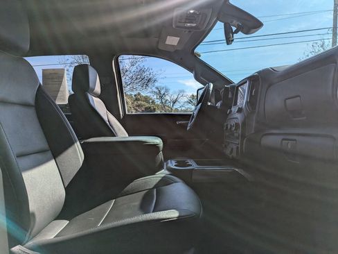 Used 2023 Chevrolet Silverado 2500 LTZ w/ LTZ Premium Package image 33