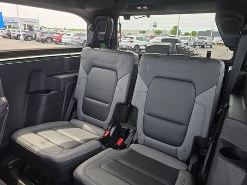Used 2024 Ford Bronco Big Bend AWD/4WD image 25
