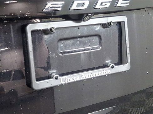 Used 2022 Ford Edge SEL image 31