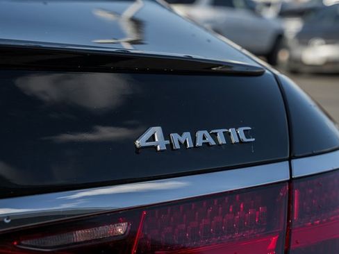 Used 2022 Mercedes-Benz S 500 S 500 image 8