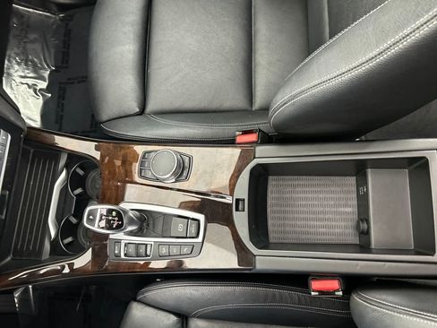 Used 2017 BMW X3 xDrive28i image 15