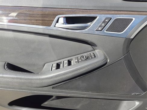 Used 2017 Genesis G80 3.8 w/ Option Group 02 image 18