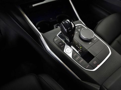 Used 2022 BMW 330i xDrive Sedan w/ Premium Package 2 image 31