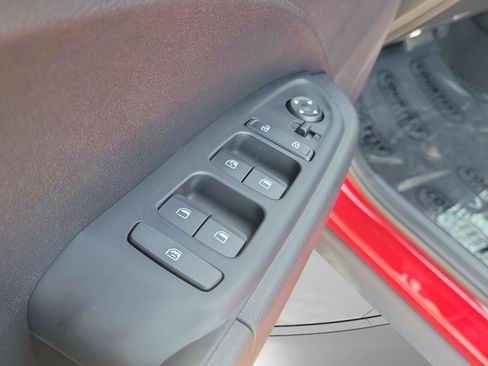 New 2026 Hyundai Venue SEL image 31