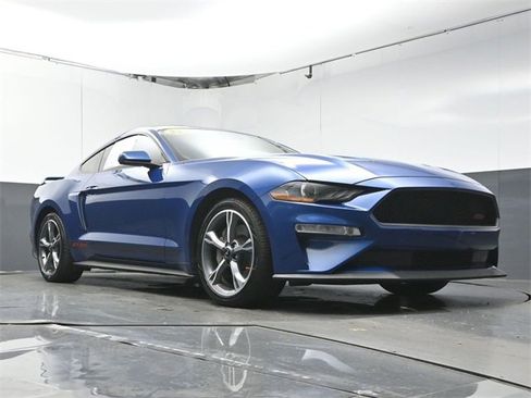 Used 2022 Ford Mustang GT Premium w/ Equipment Group 401A image 25