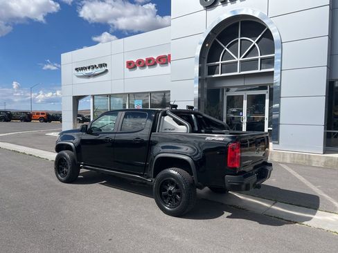 Used 2018 Chevrolet Colorado ZR2 w/ ZR2 Midnight Special Edition image 4