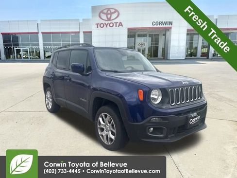 Used 2016 Jeep Renegade Latitude w/ Cold Weather Group AWD/4WD image 1