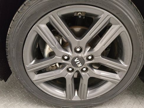 Used 2021 Kia Forte GT-Line w/ GT-Line Premium Package image 31