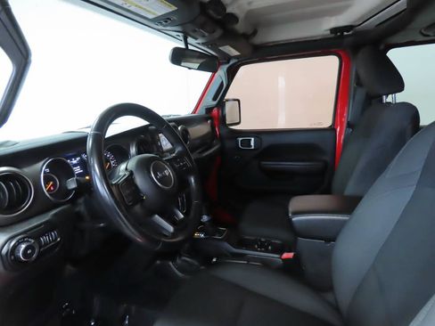 Used 2019 Jeep Wrangler Unlimited Sport S AWD/4WD image 7