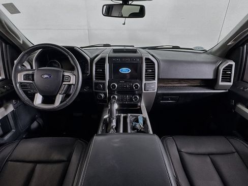 Used 2018 Ford F150 Lariat w/ Equipment Group 502A Luxury AWD/4WD image 30