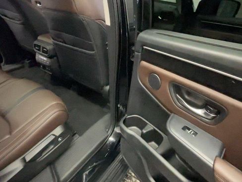 Used 2023 Honda Pilot Elite image 19