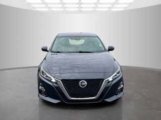 Used 2021 Nissan Altima 2.5 Platinum AWD/4WD video 2