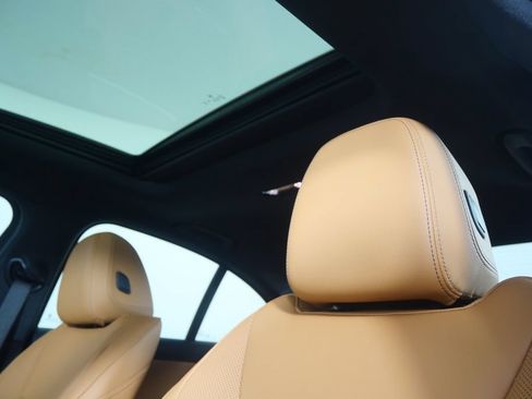 New 2026 BMW 330i Sedan w/ Convenience Package RWD image 11