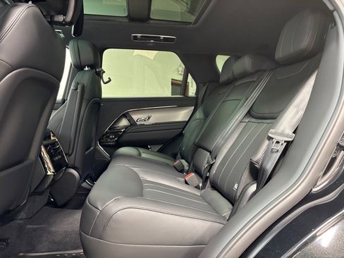New 2025 Land Rover Range Rover Sport Dynamic SE image 29