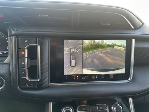 Used 2022 GMC Yukon Denali w/ Denali Ultimate Package AWD/4WD image 30