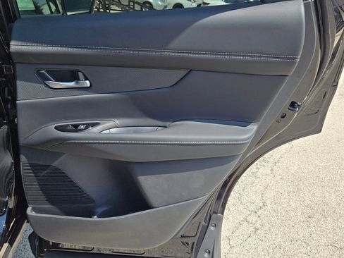 New 2025 Nissan Murano SL image 12