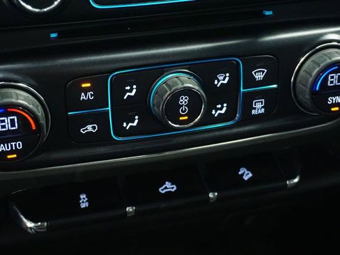 Used 2017 Chevrolet Silverado 1500 LT w/ All Star Edition image 26