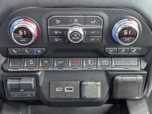 Used 2021 GMC Sierra 1500 SLT AWD/4WD image 20