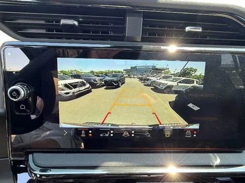 New 2026 GMC Sierra 2500 AT4 w/ Technology Package AWD/4WD image 31
