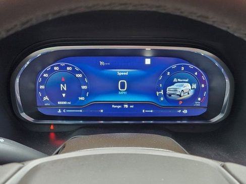 Used 2023 Chevrolet Tahoe Z71 w/ Z71 Off-Road Package image 7