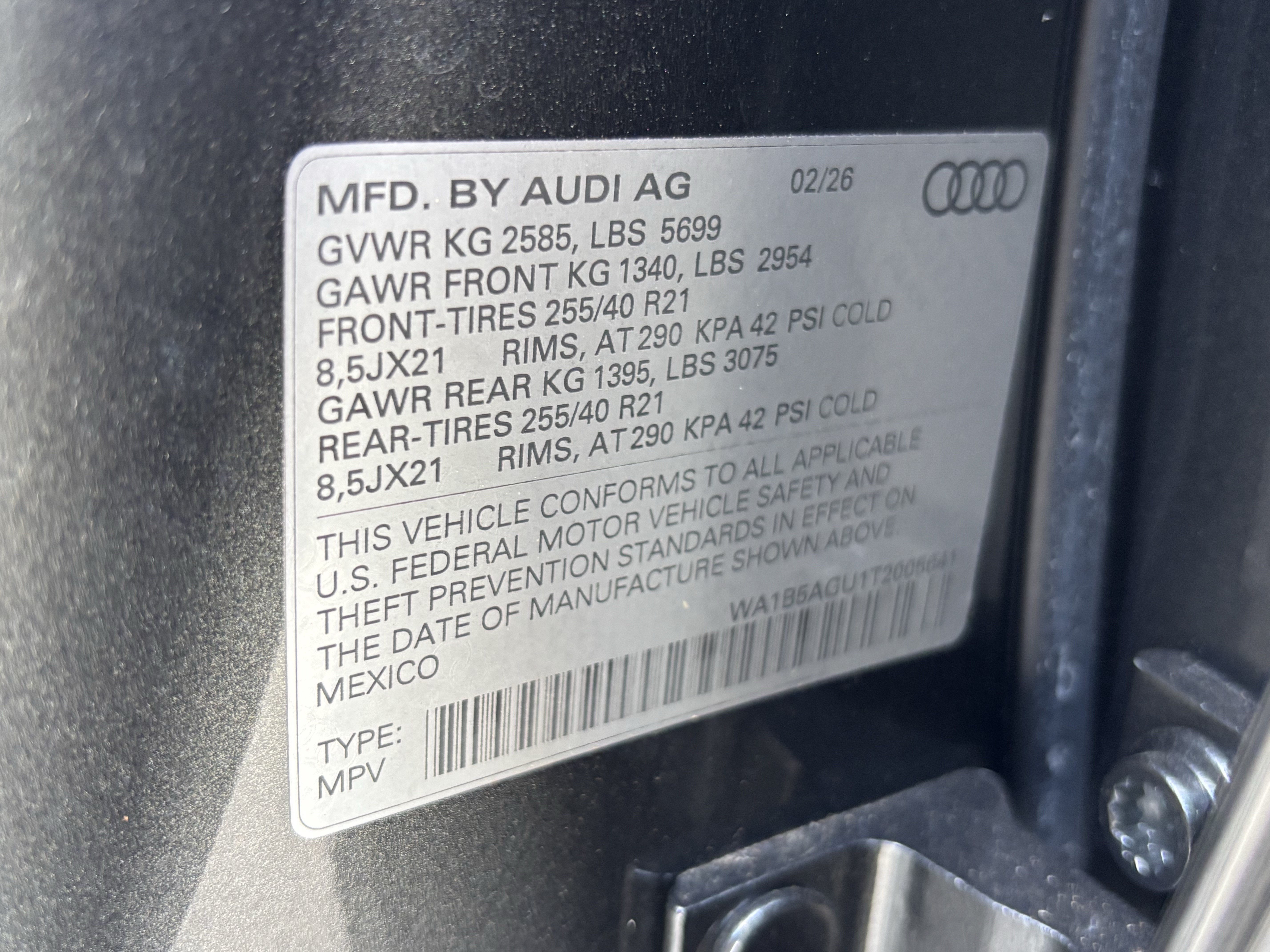 Certified 2026 Audi SQ5 Premium Plus AWD/4WD image 37