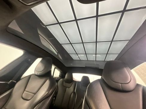 Used 2017 Tesla Model S AWD image 7