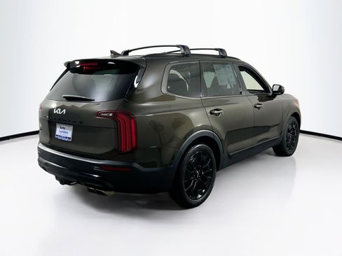 Used 2022 Kia Telluride EX w/ EX Premium Package AWD/4WD image 5