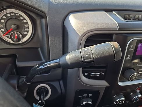 Used 2014 RAM 1500 Express image 17