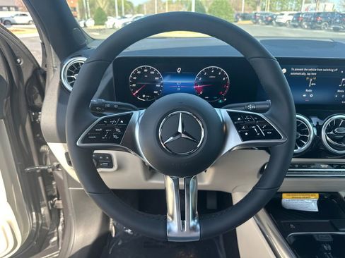 New 2026 Mercedes-Benz GLA 250 4MATIC image 26