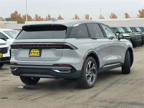 New 2026 Lincoln Nautilus Premier w/ Equipment Group 102A image 4