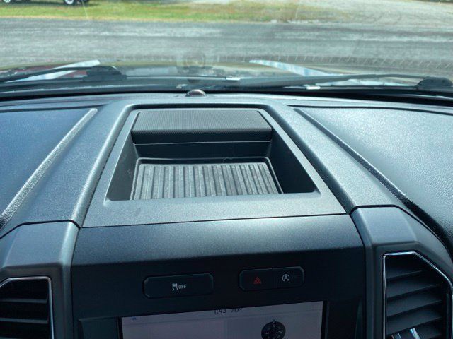 Used 2020 Ford F150 XLT w/ Equipment Group 302A Luxury AWD/4WD image 27