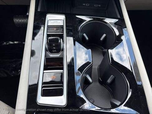 New 2026 Volkswagen Atlas SE image 16