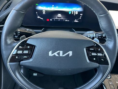 Used 2023 Kia Niro Wind w/ Wind Preserve Package FWD image 26