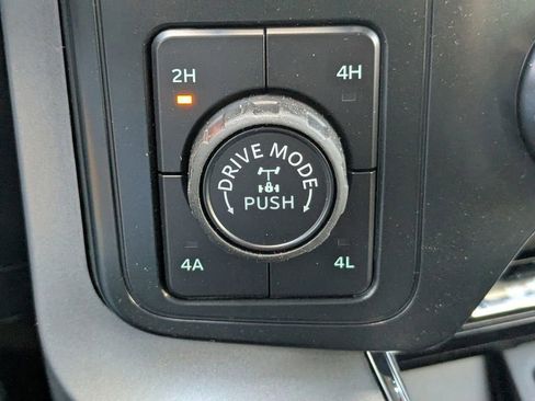 New 2025 Ford F150 Lariat w/ Equipment Group 502A High image 25