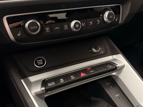 Used 2023 Audi Q3 2.0T Premium Plus image 35