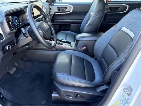 Used 2025 Ford Bronco Sport Outer Banks w/ Outer Banks Tech Package+ image 9