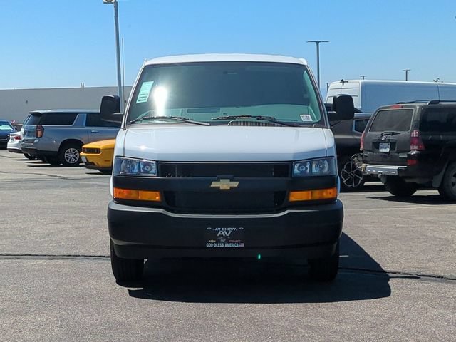 New 2026 Chevrolet Express 2500 RWD image 3