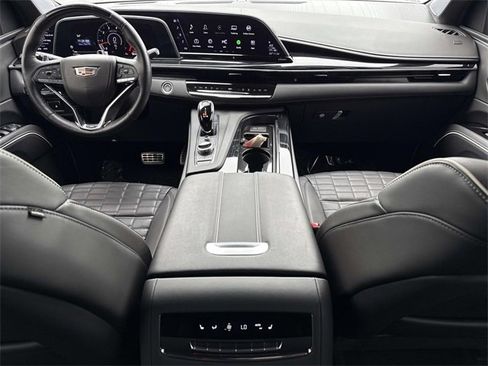 Used 2024 Cadillac Escalade V image 18