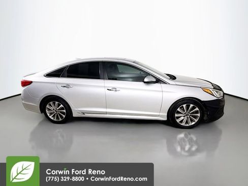 Used 2016 Hyundai Sonata Sport w/ Option Group 1V image 8