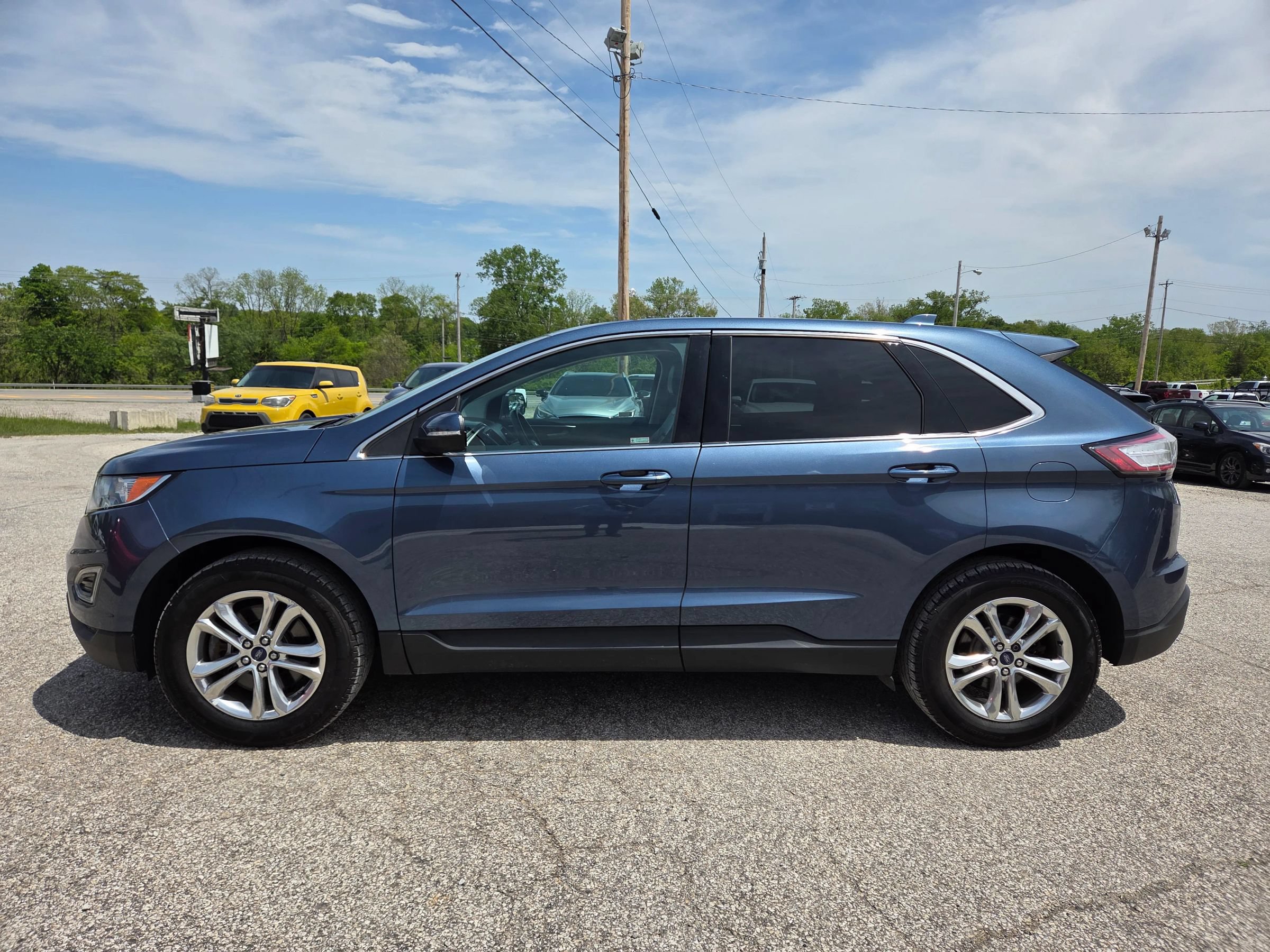 Used 2018 Ford Edge SEL w/ Equipment Group 201A AWD/4WD image 1
