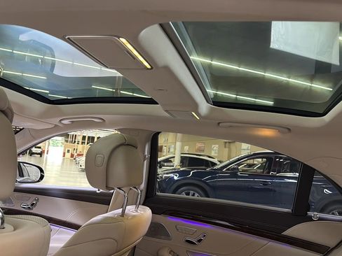 Used 2016 Mercedes-Benz S 550 4MATIC Sedan image 31